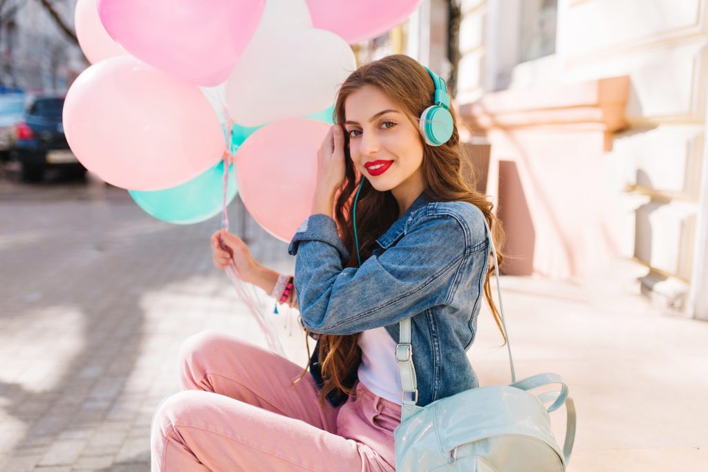אילו שירים מתאימים למצגת יום הולדת?