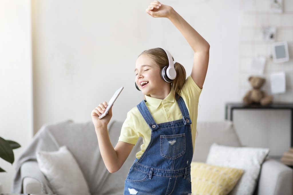 למה להקליט שיר לבת מצווה