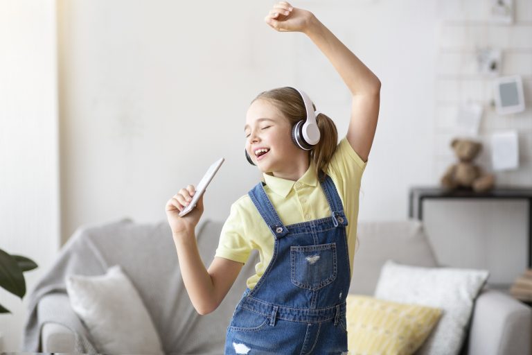 למה להקליט שיר לבת מצווה